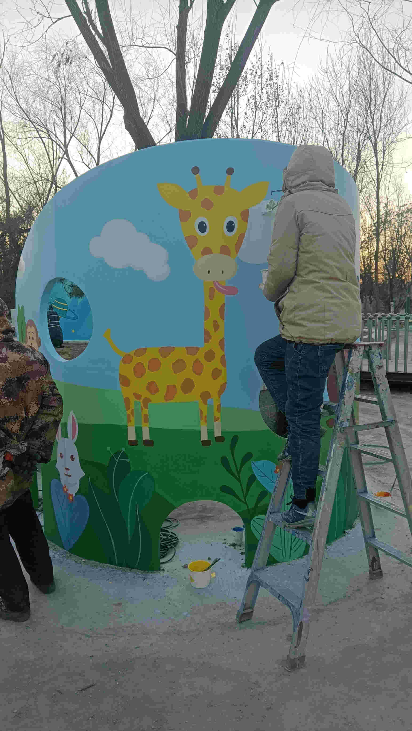 幼儿园游乐场墙体彩绘
